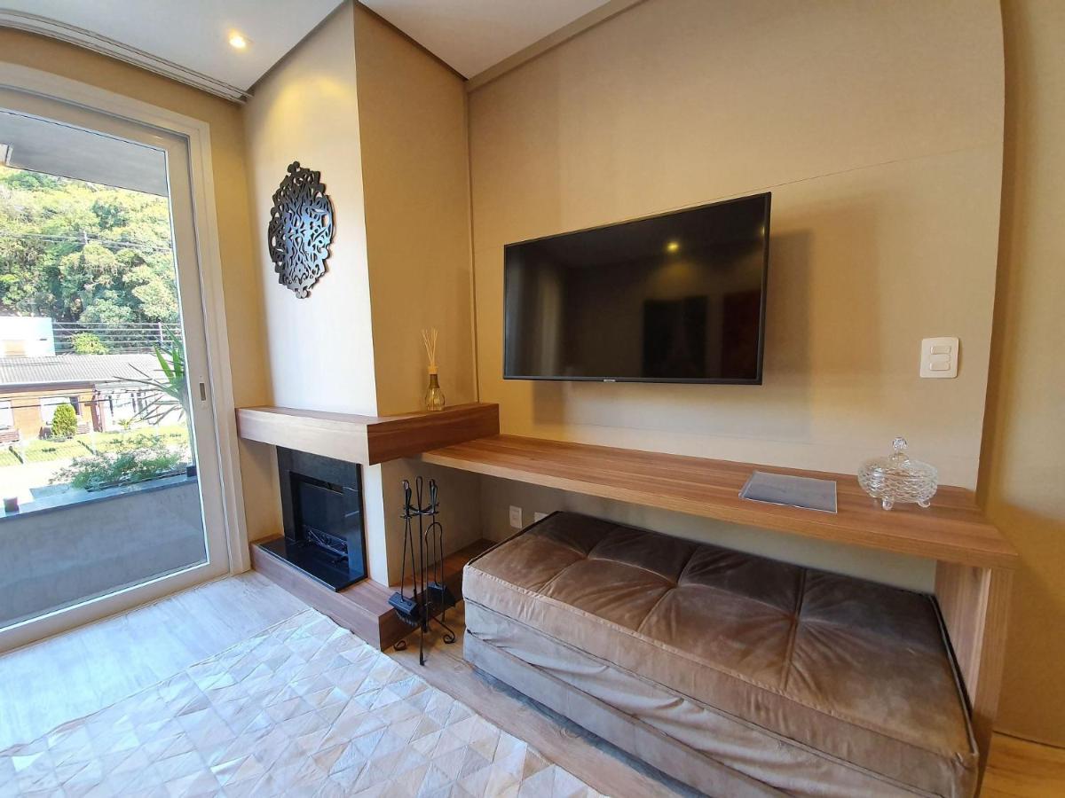 Apto Luxo 800M R. Coberta | 2 Suites | Mobiliado Gramado Exterior photo
